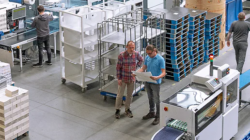 Hala produkcyjna drukarni Books Factory